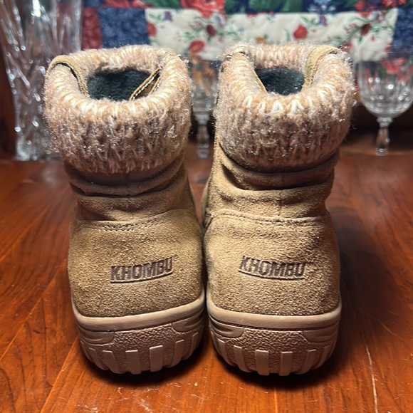 KHOMBU Womens Leather Winter Boots Size 8M. - Picture 6 of 12